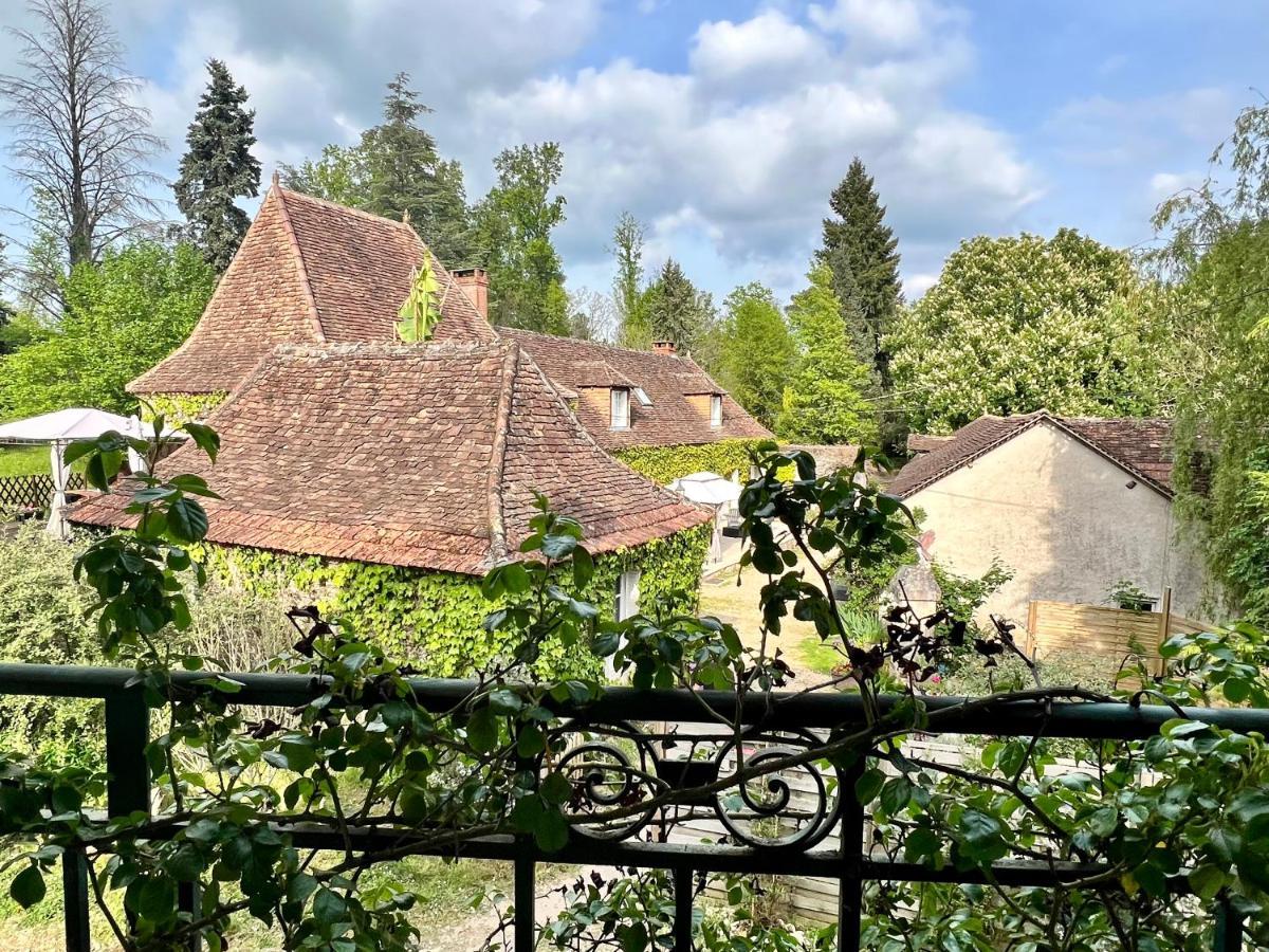 Domaine Le Manoir, Gites De Charme Et De Caractere Avec Piscines Privatisees Et Spa Nordique Fossemagne Exteriér fotografie